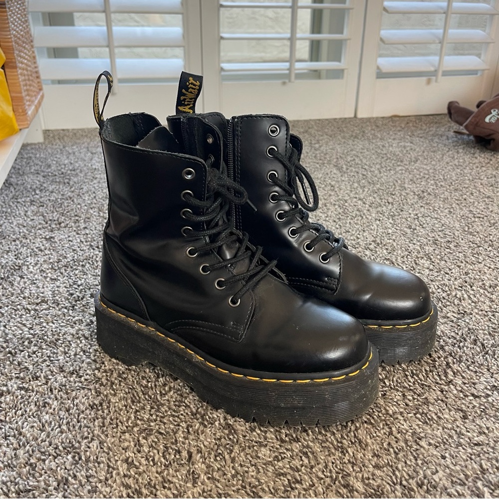 Doc marten platform jadon boots